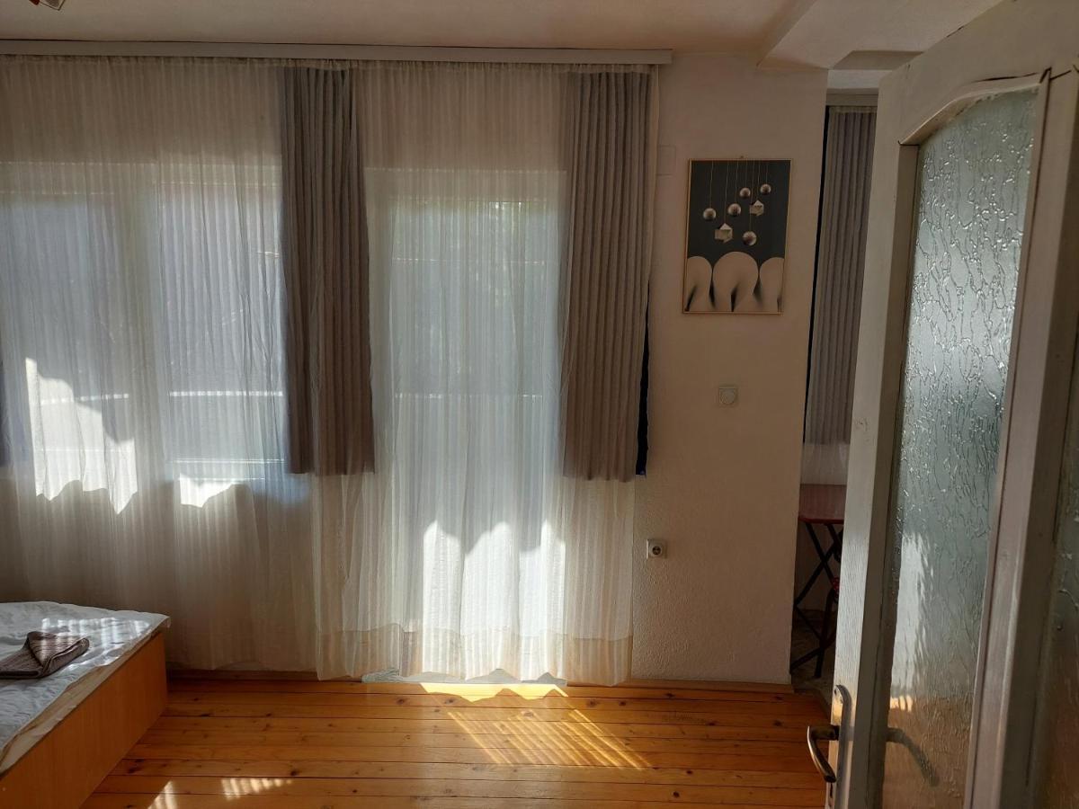Mateski Guest House Ohrid Buitenkant foto