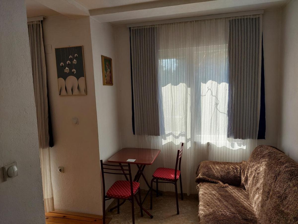 Mateski Guest House Ohrid Buitenkant foto